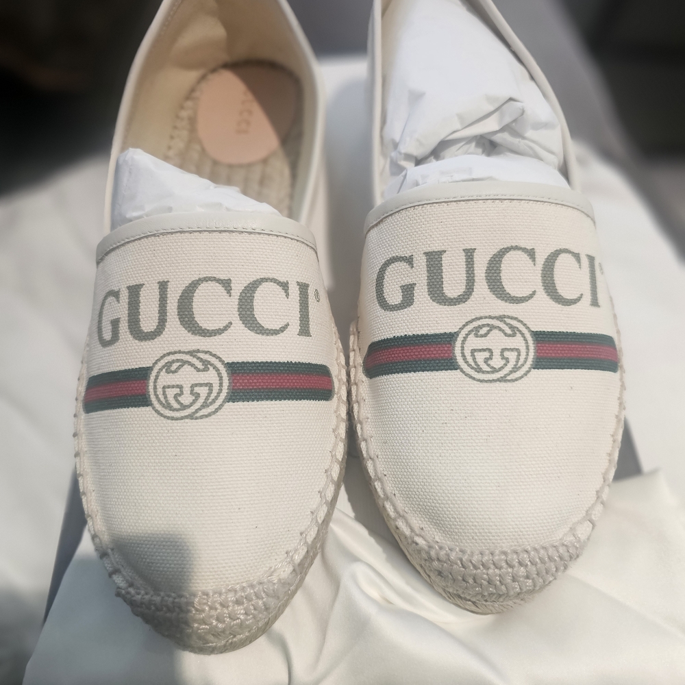 Gucci Cream Espadrille Flats